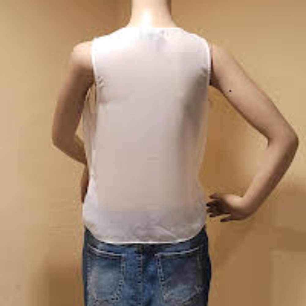 BCX white sleeveless top with front inner tank & detachable necklace - Sz Medium - Picture 5 of 10
